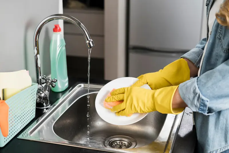 Dishwashing sink in the kitchen 