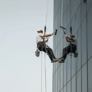 Benefits of Choosing Rope Access Cleaning